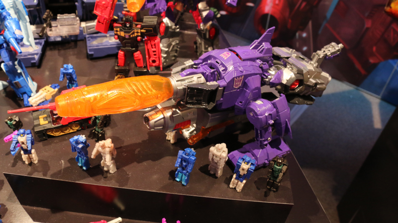 Coronation? This is bad caption writing, Starscream!